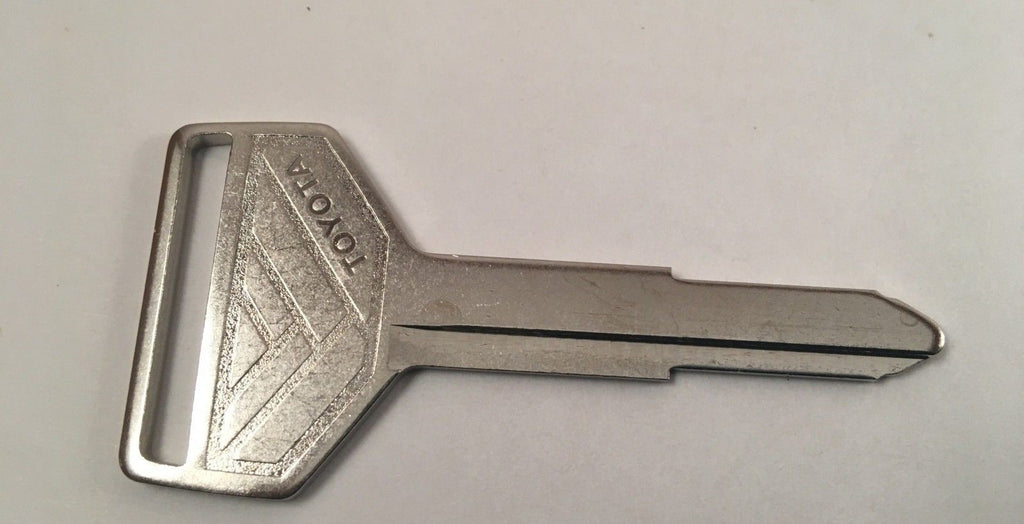 All Metal Silver Top TOYOTA Key Blank FJ40, FJ55 , FJ60  , FJ62 fits 1973-1990