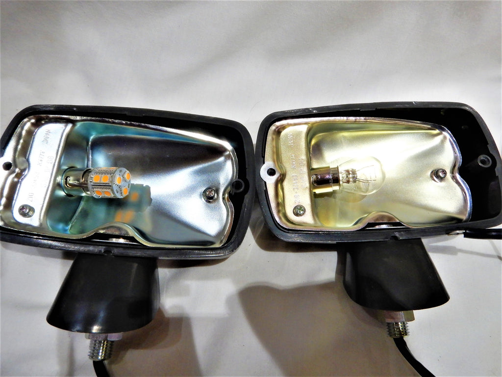 LED ( Light Emitting Diodes ) Equipped Type NEW OEM AMBER " KUSTOM KOITO "  Fender Mounted Turn Signal  and Running Lights / Lamps Kit  FJ40 LH  & RH  1969-1974 FJ40  FJ55 ( NOTE ) FJ55 must re-use existing pedistal feet or mounts under lamps ...
