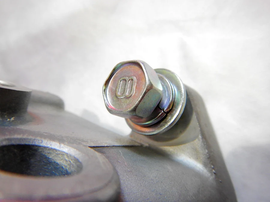 UPDATED NEW 6pc KIT  Thermostat Housing PLUG & PLAY Violet Silver Zinc Plated Salt Spray Rating Thermostat Housing ALL JAPAN Spec. JIS DOUBLE SEMS BOLTS Hardware Mounting KIT  F1.5 2F 3F CARB. 3FE 1972 -1990 FJ40 FJ60 FJ55 FJ43 FJ62 FJ80