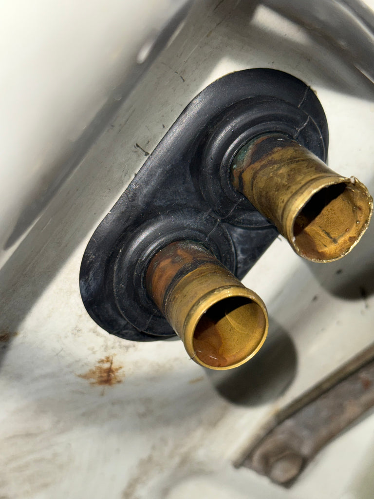 Genuine NipponDenso NON-USA OEM MADE IN JAPAN  Land Cruiser Firewall 60 Series Heater Control Valve Tubes Updated Grommet