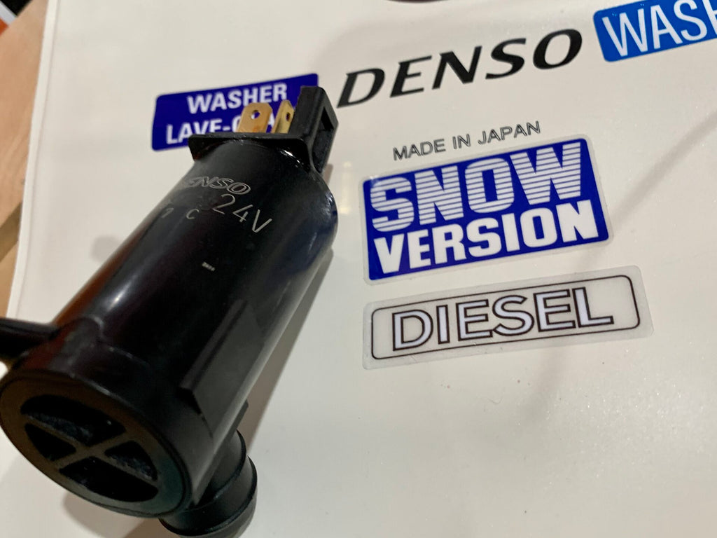 24V Genuine NipponDenso JAPAN  Spec.  OEM TOYOTA  Rear Windshield Washer Reservoir Bag / bladder  w/ Pump , Sub-Harness, & Green Tint Hose  FJ60 , FJ62 , HJ60 , BJ60  HJ61  ( 24V )