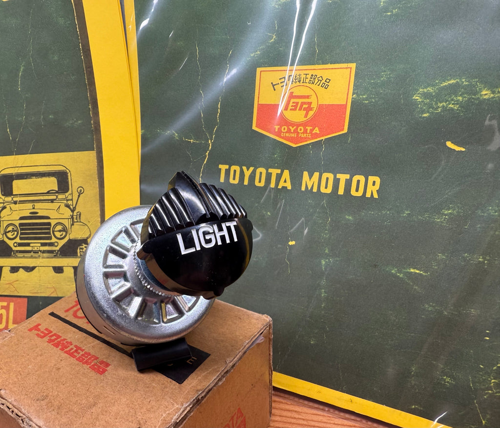 NOS 1st Generation Toyota Land Cruiser Headlight Head Lamp Switch Assy.  w/ LIGHT Knob Headlamp FJ25 BJ25 FJ28 FJ40 FJ45 FJ45LV