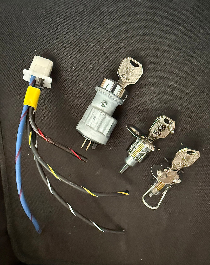 NOS ( ALL Keyed Alike Matching Factory Key Codes ) Master Lock Cylinde ...