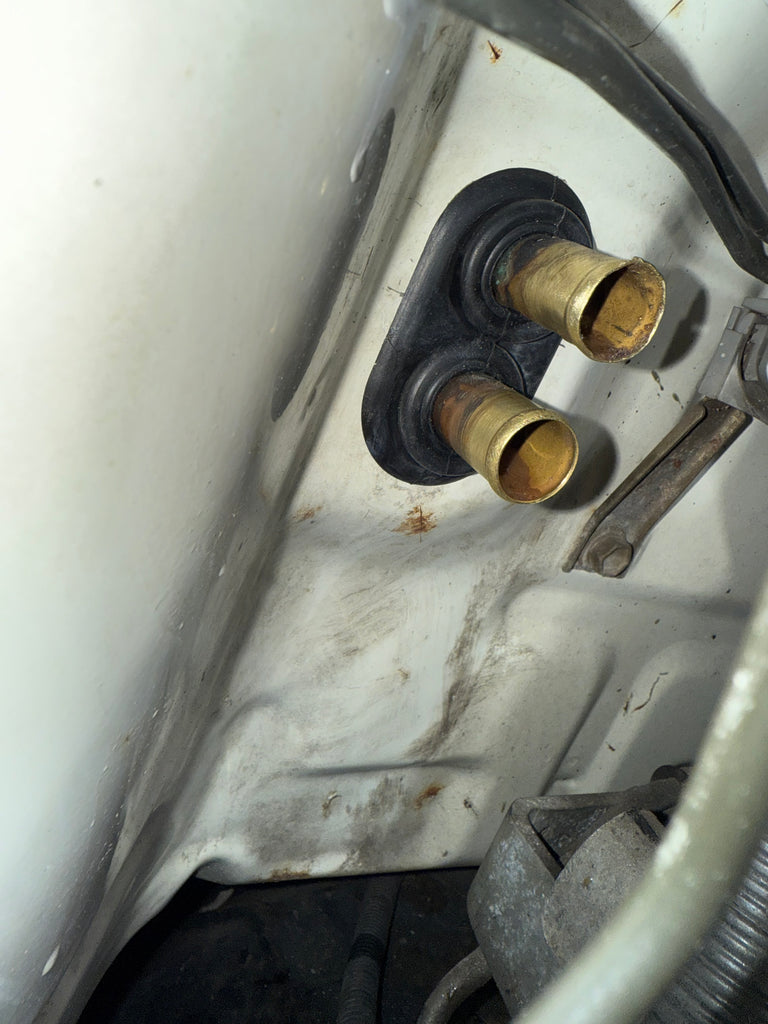 Genuine NipponDenso NON-USA OEM MADE IN JAPAN  Land Cruiser Firewall 60 Series Heater Control Valve Tubes Updated Grommet