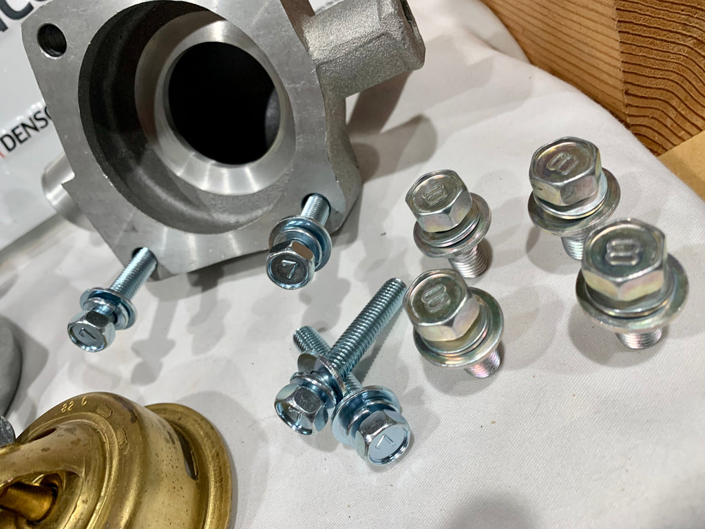 UPDATED NEW 6pc KIT  Thermostat Housing PLUG & PLAY Violet Silver Zinc Plated Salt Spray Rating Thermostat Housing ALL JAPAN Spec. JIS DOUBLE SEMS BOLTS Hardware Mounting KIT  F1.5 2F 3F CARB. 3FE 1972 -1990 FJ40 FJ60 FJ55 FJ43 FJ62 FJ80