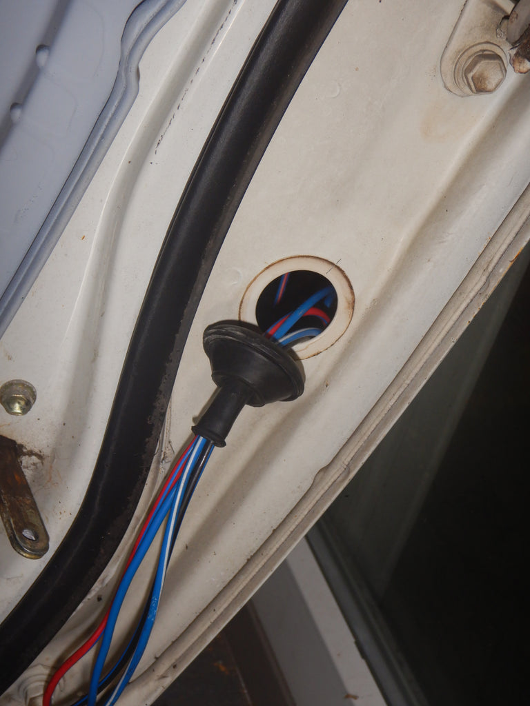 Side Doors Wire Harness Grommet PLUG, HOLE sheet metal knock out Hole Size 30mm I.D. 8/80-1990 FJ60 BJ60 HJ60 FJ62 HJ61 Part # 90480-90A62