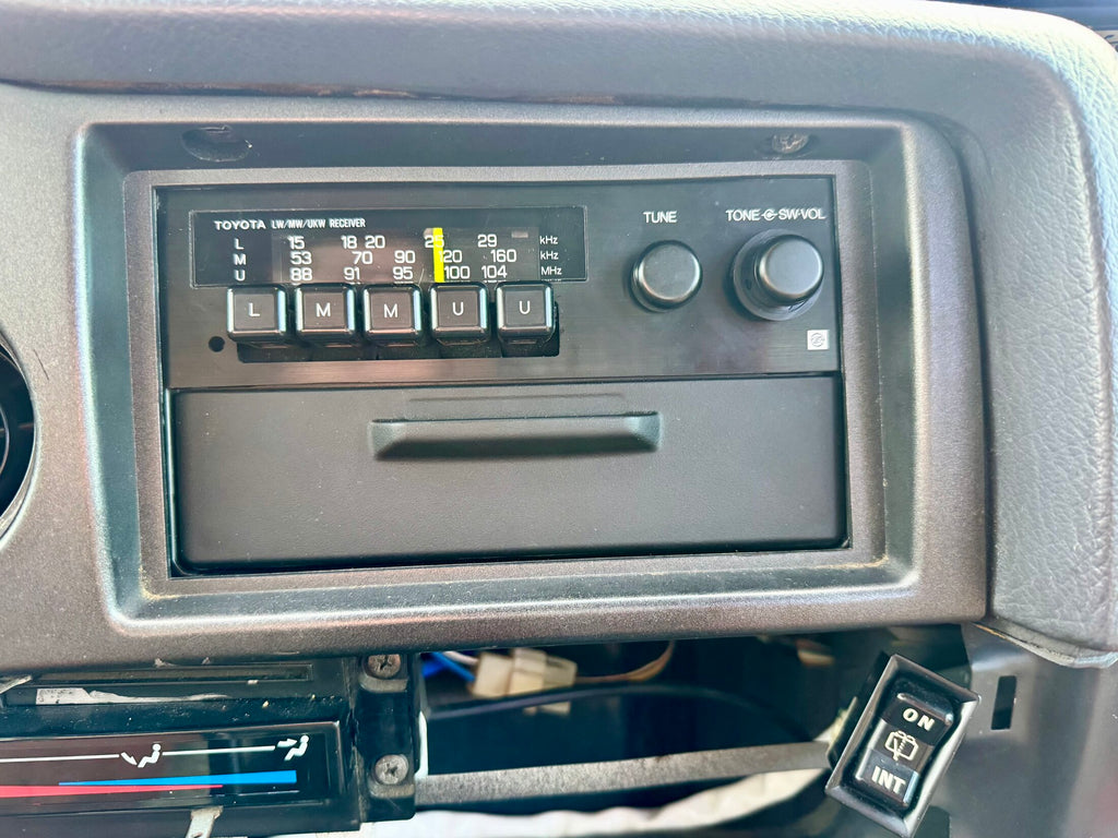 NOS OEM FULL SIZE Single DIN. TRAP-DOOR Sandwich Box added above or under your DOUBLE DIN Opening ,RADIO TUNER , CONSOLE BOX OPENING These can ALSO be used stand alone or Stacked in a 2 Box one on top of another Configuration too  FJ62 FJ80 FZJ80 HJ61