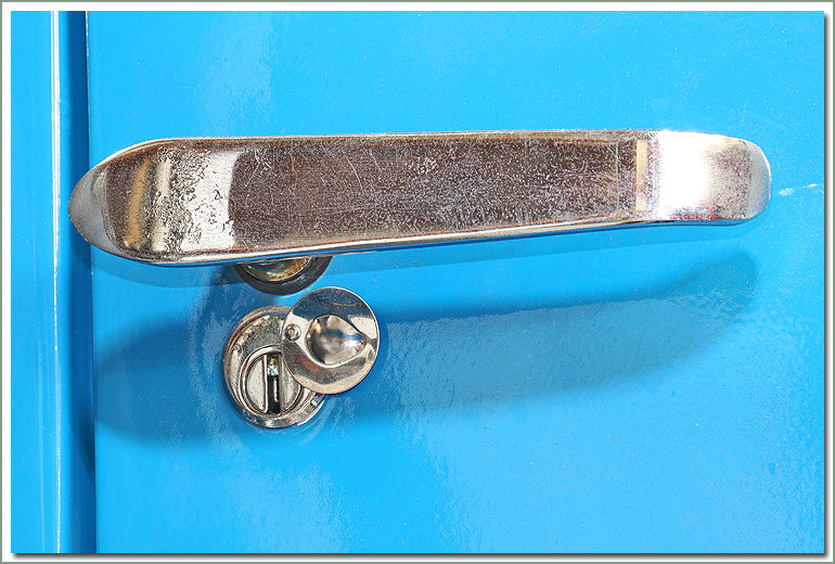 OEM TOYOTA LEFT & RIGHT DOOR & Ambulance Door TOO ! CYLINDER LOCK - Fits 1958-12/74 & 1/75- 1984 back door too   FJ40 / FJ45 - Comes with two keys