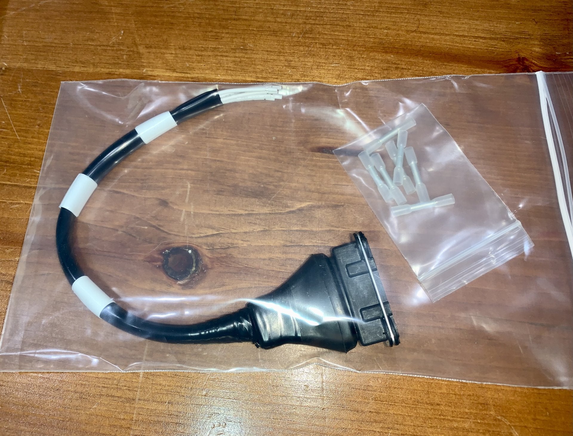 FJ62 / FJ80 3FE MAF AIR FLOW METER Repair Connector Plug Harness Side