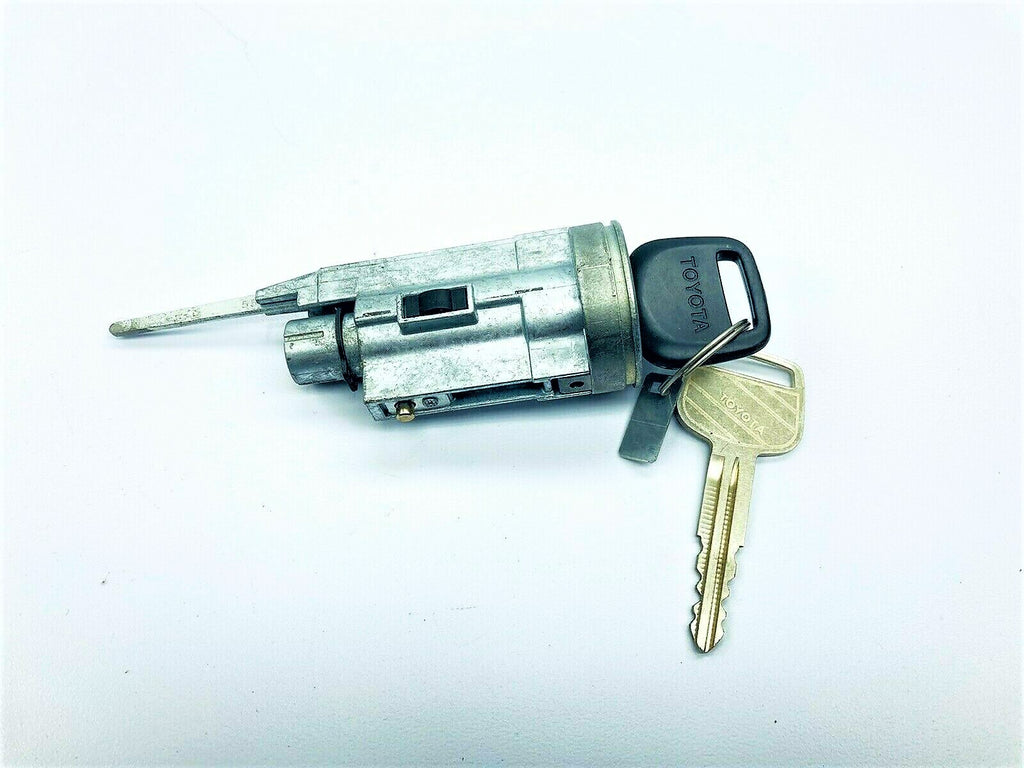 Ignition Lock Cylinder Key Set OEM GENUINE TOYOTA   Fits 1991-1997  FJ80 / FZJ80