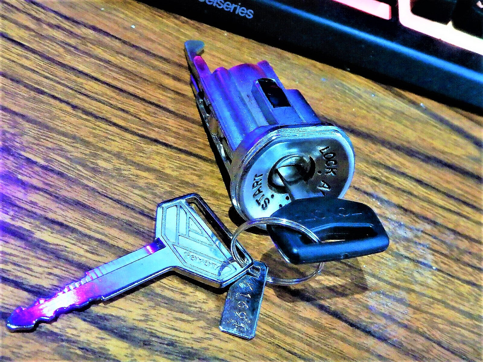OEM TOYOTA Ignition Lock Cylinder OEM TOYOTA FJ62 BJ62 HJ62