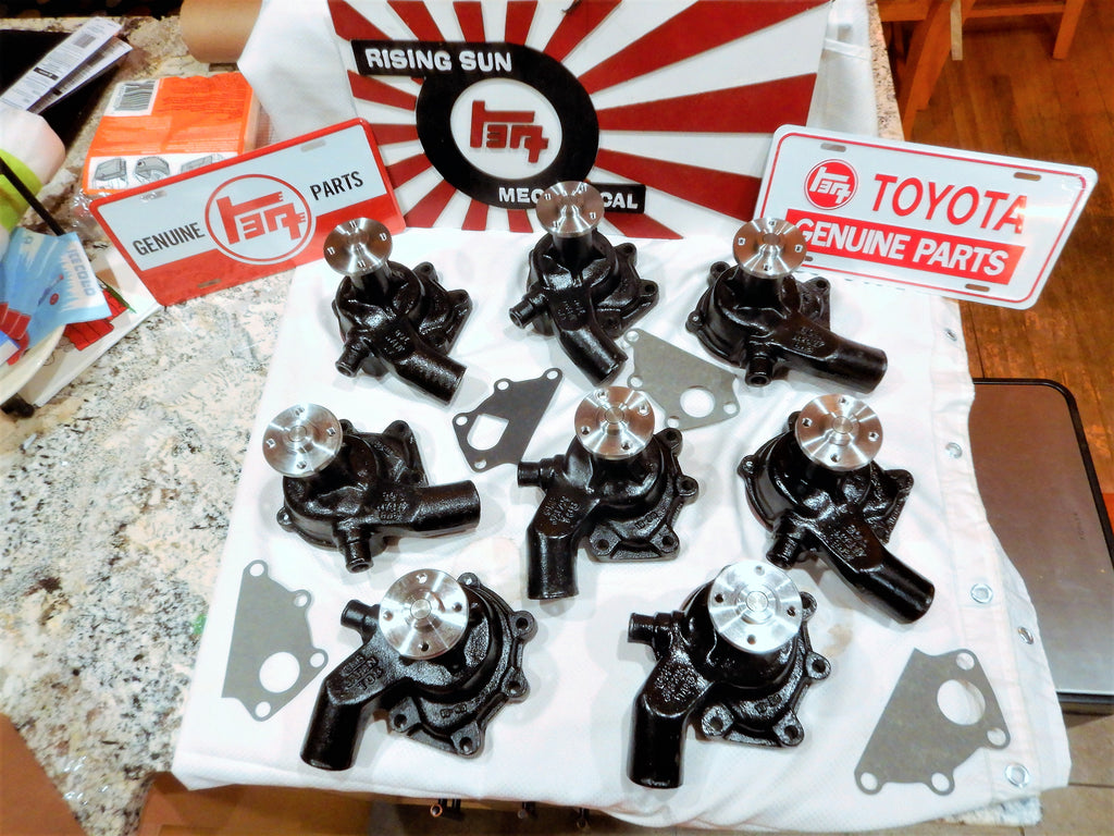 NOS JAPAN MADE OEM TOYOTA Parts Maker Water Pump KIt ALL Made in Japan 1965-12/74     16100-60080  16100-60081    16100-60082