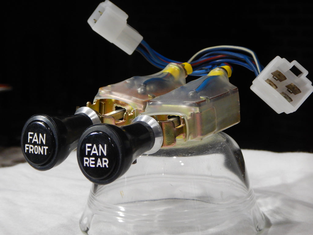 FRONT FAN REAR FAN SET of 2 OEM FAN PULL Switches  Assy. 87290-60031 / 87290-60030 w/ KNOB & NEW OEM Pin wrench retainer Nut / Bolt   1972-12/84  FJ40, FJ55