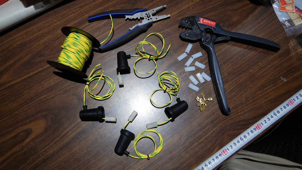 OEM YAZAKI Water / Coolant Temperature Sensor Sending Unit Union Harness Repair Kit & Rubber Boot